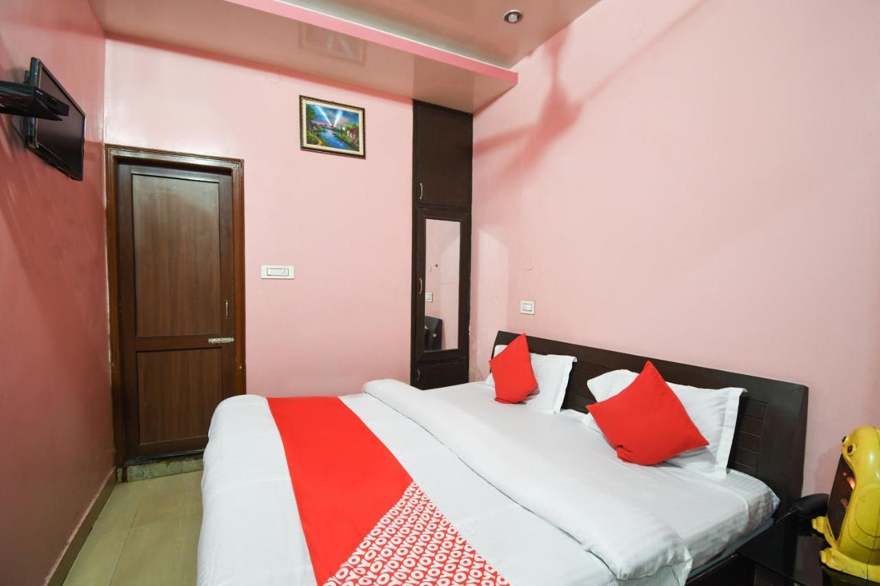 Oyo 67033 Hotel Sahil Plaza Una  Bagian luar foto