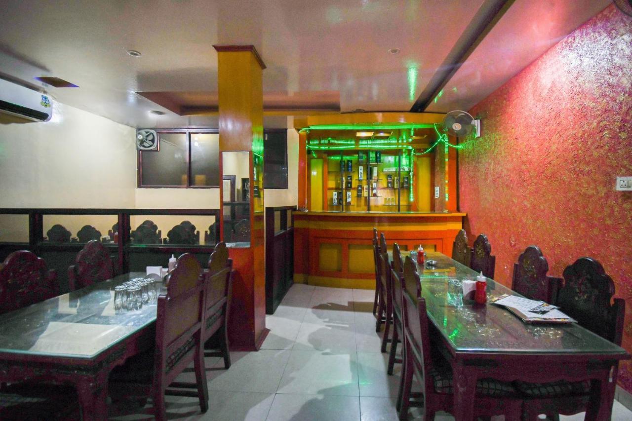 Oyo 67033 Hotel Sahil Plaza Una  Bagian luar foto